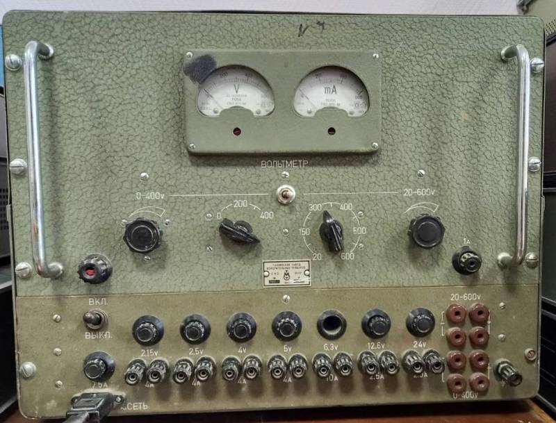 вольтметр_таллин.jpg вольтметр_таллин.jpg