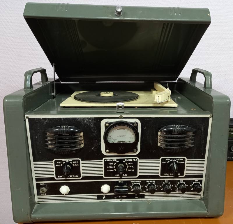 4ту_100м.jpg 4ту_100м.jpg