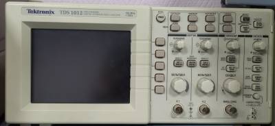 "Tektronix" TDS 1012